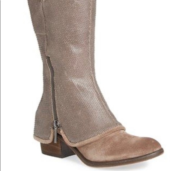 Donald J. Pliner Shoes - Donald Pliner Devi size 8.5 M